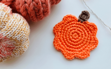 Free pattern: Flat Crocheted Pumpkin for Fall