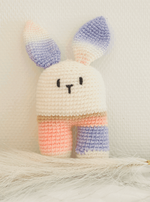 konijntje tweepoot roze kleurverloop