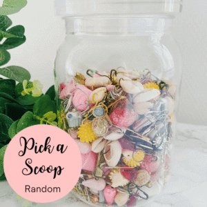 Scoop of Stitch Markers – Random